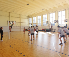  Приключи общинският етап на Ученическите спортни игри по волейбол в Ямбол